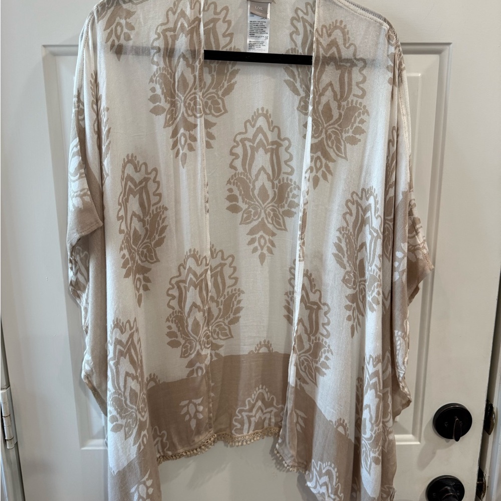 Chico's Beige and Cream Floral Open Kimono